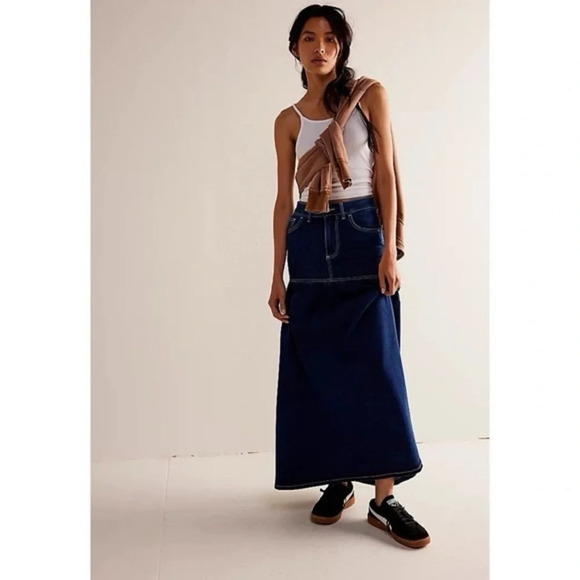 Free People We The Free Jordan Maxi Skirt Denim High Rise
Stretch Dark Wash Sz:4 - Picture 1 of 11